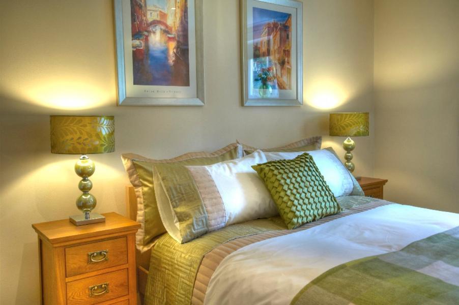 Sunset House Bed And Breakfast 이스트 헐링 객실 사진