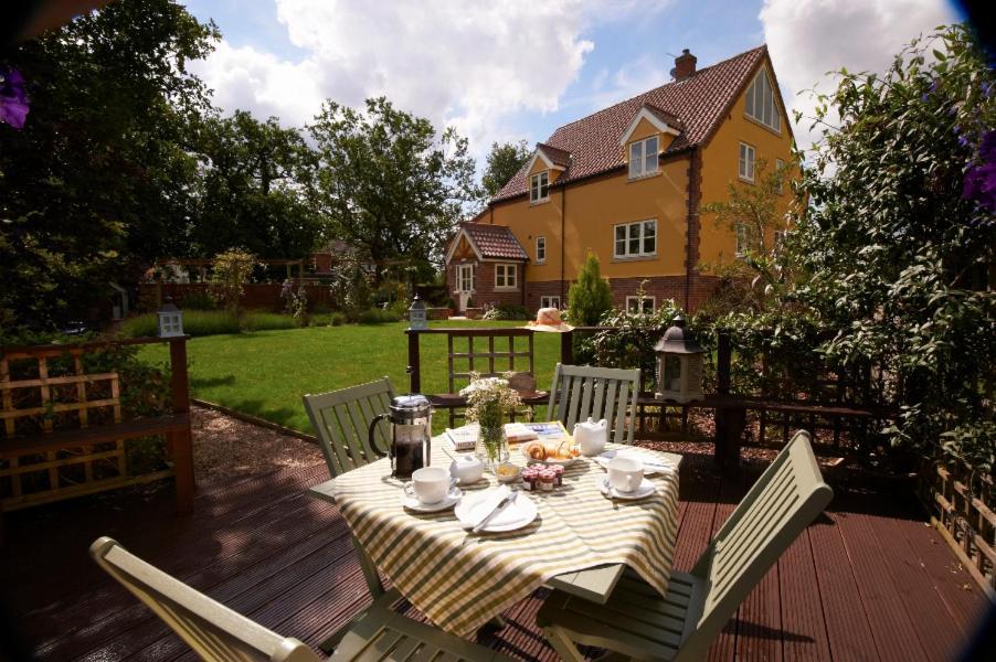 Sunset House Bed And Breakfast 이스트 헐링 외부 사진